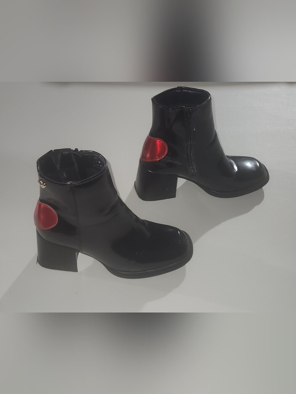 Olivia Miller Black Patent Ankle Boots with Red Heart Accents Women Size 8